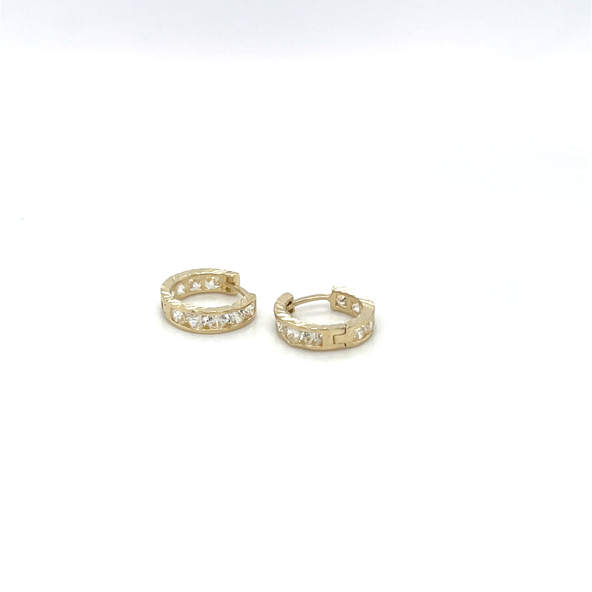 10KY Gold CZ Dia-Cut Baby Hugg