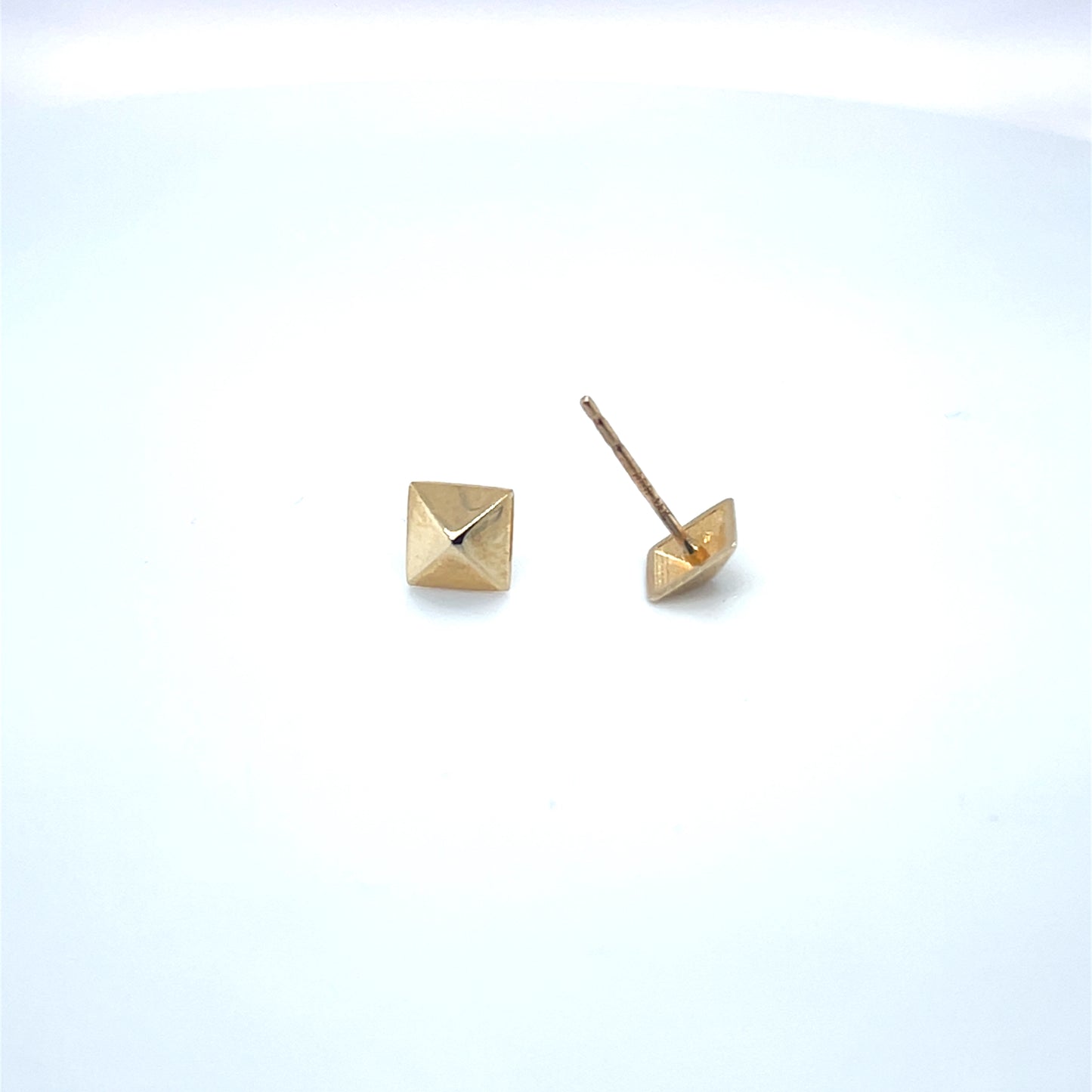 14K Gold Earrings/Stud