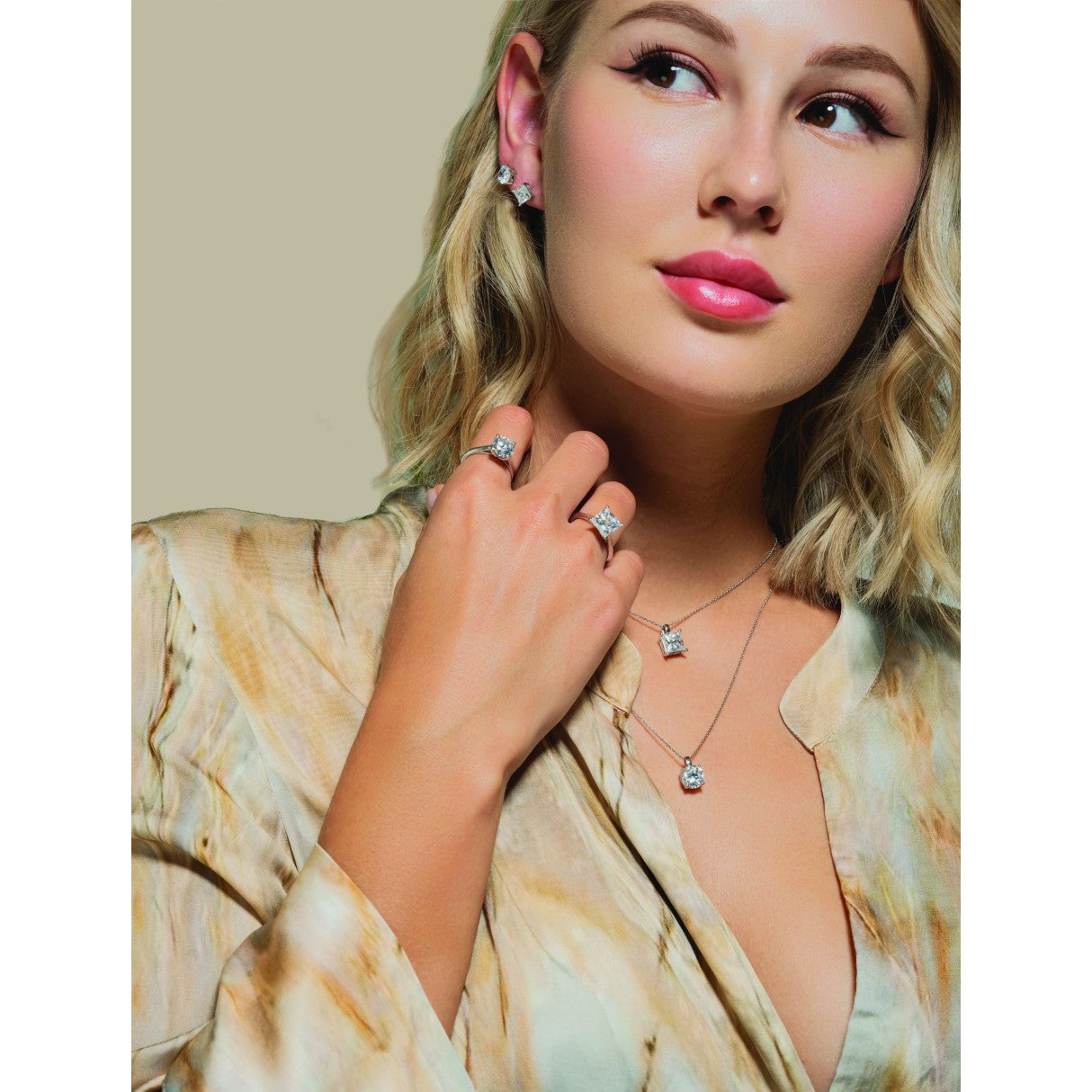 Lab Grown Diamond Pendant Set