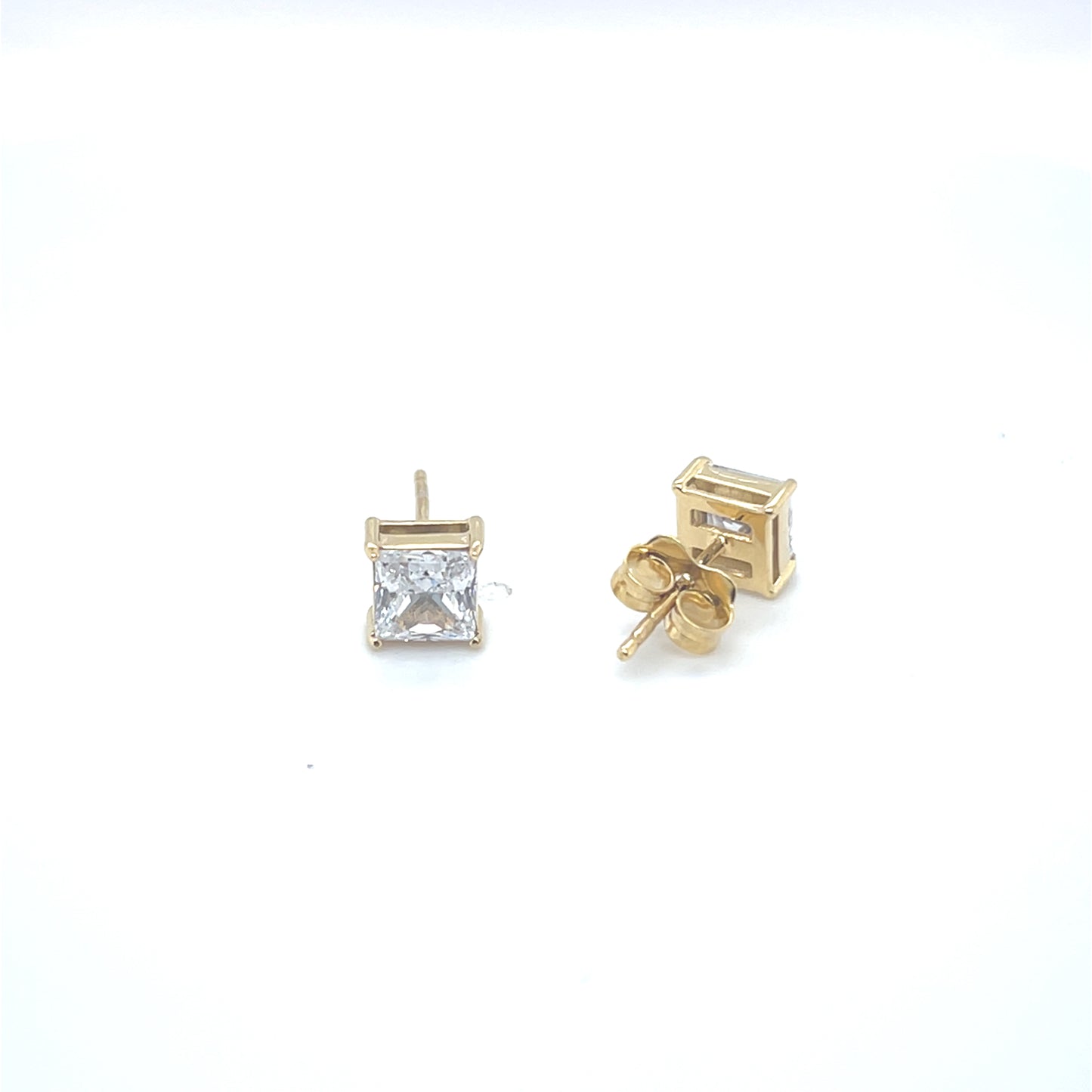 10K Gold Earrings/Stud