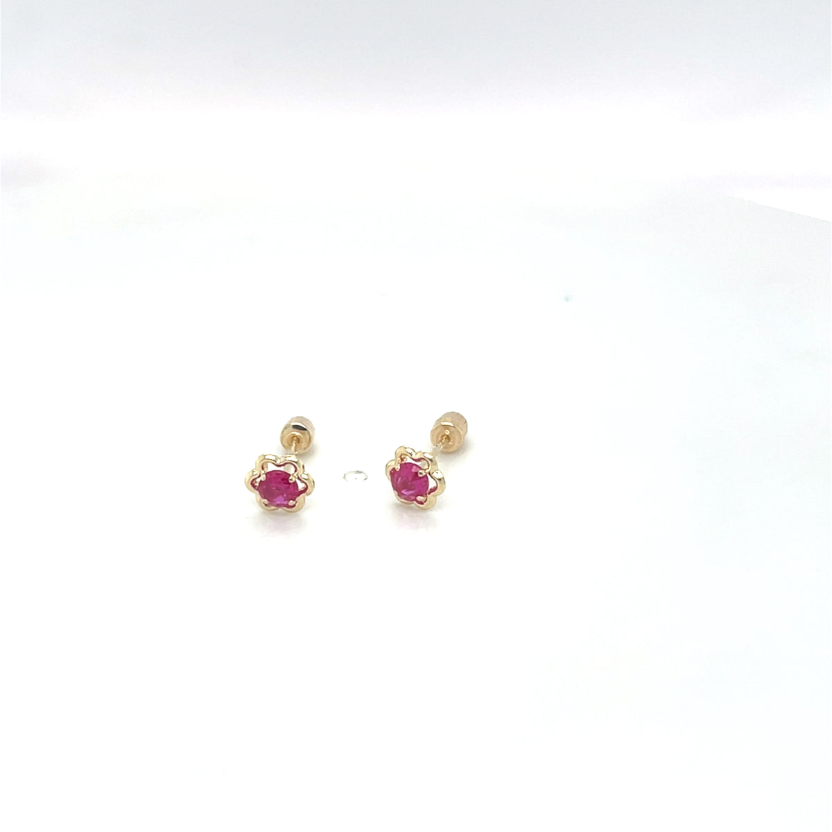 14KY Baby Screw Back Earrings