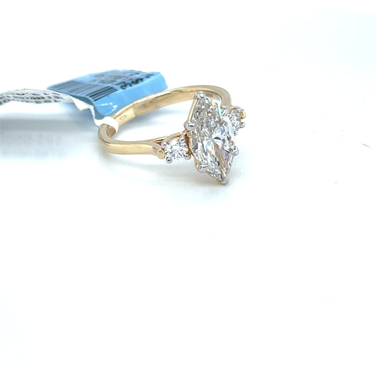 Lab Grown Diamond Engagement Ring
