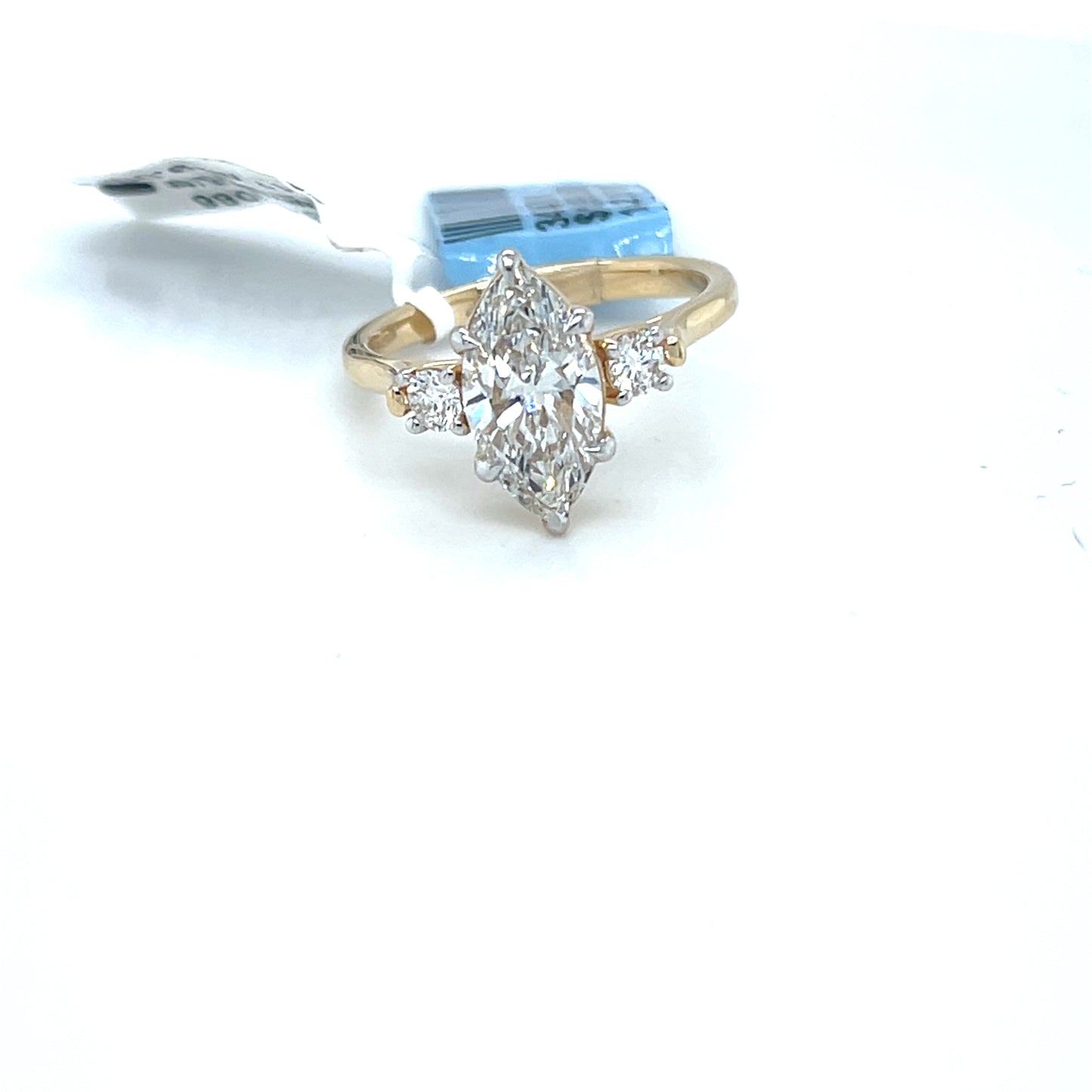 Lab Grown Diamond Engagement Ring