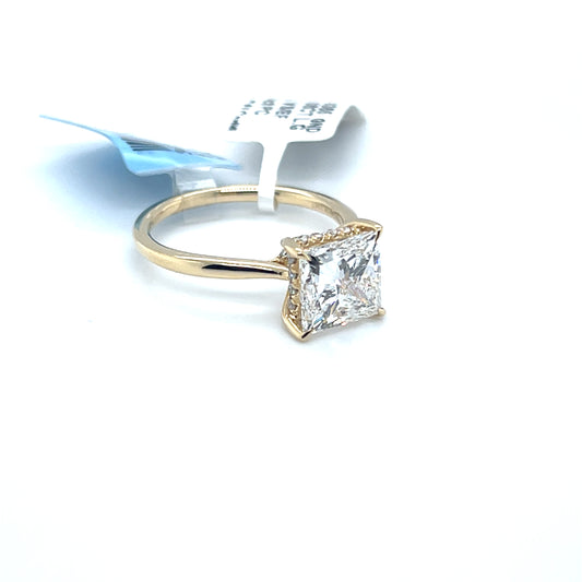 Lab Grown Diamond Engagement Ring